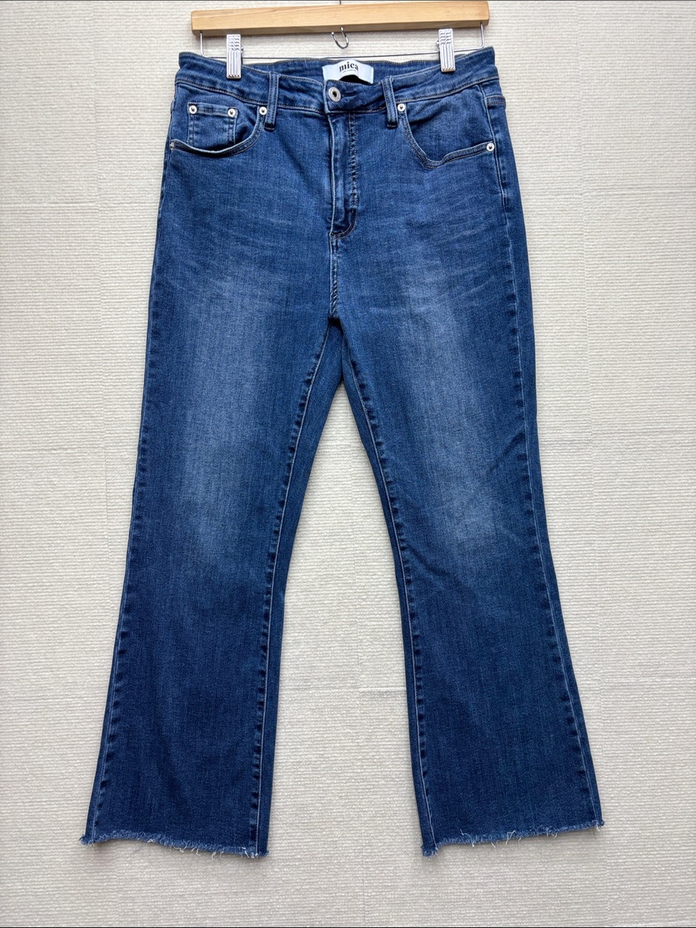 Mica | 30 Dark Blue Straight-Leg Jeans